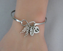 Load image into Gallery viewer, TWO MISCARRIAGES BRACELET WITH BABY FEET