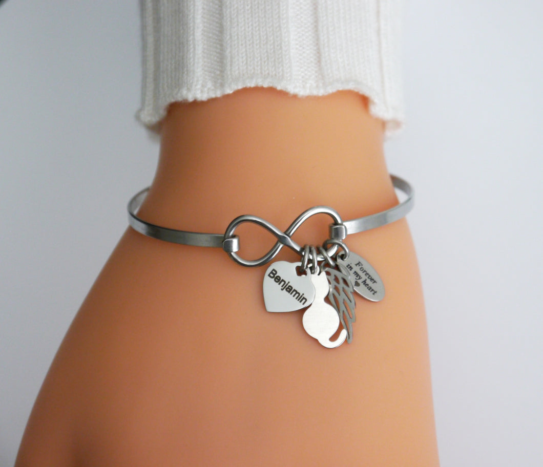 Cat Memorial Infinity Bracelet - Personalized Heart with Name - Loss of Cat Gift